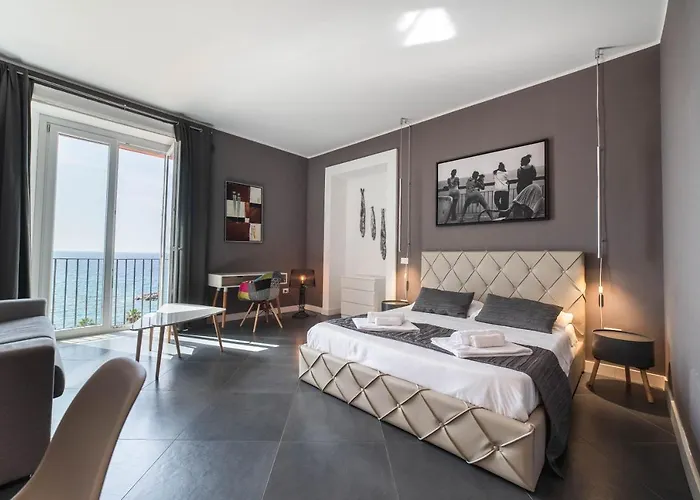 公寓式酒店 Residenza Nausicaa - 50 Meters From The 皮佐