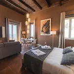 Residenza Nausicaa - 50 Meters From The
