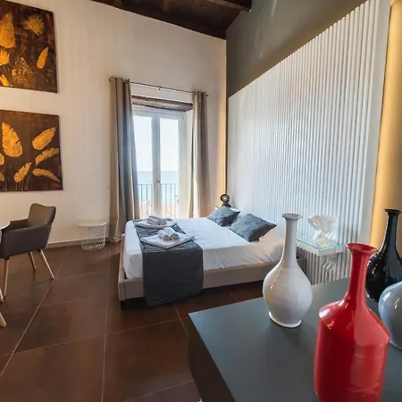 Residenza Nausicaa - 50 Meters From The アパートホテル 4*