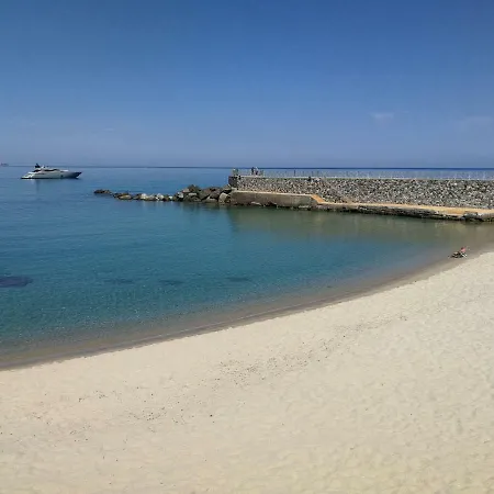 Lägenhetshotell Residenza Nausicaa - 50 Meters From The 4*