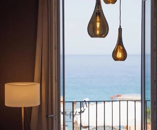 Residenza Nausicaa - 50 Meters From The Aparthotel 4*