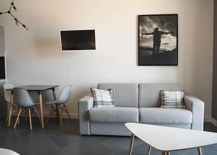 Aparthotel Residenza Nausicaa - 50 Meters From The Pizzo (Calabria)